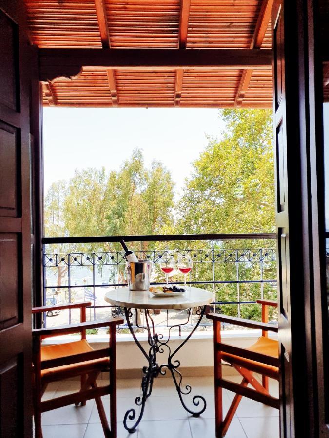 Pegasus Hotel & Coastal Cafe Кала-Нера Екстер'єр фото
