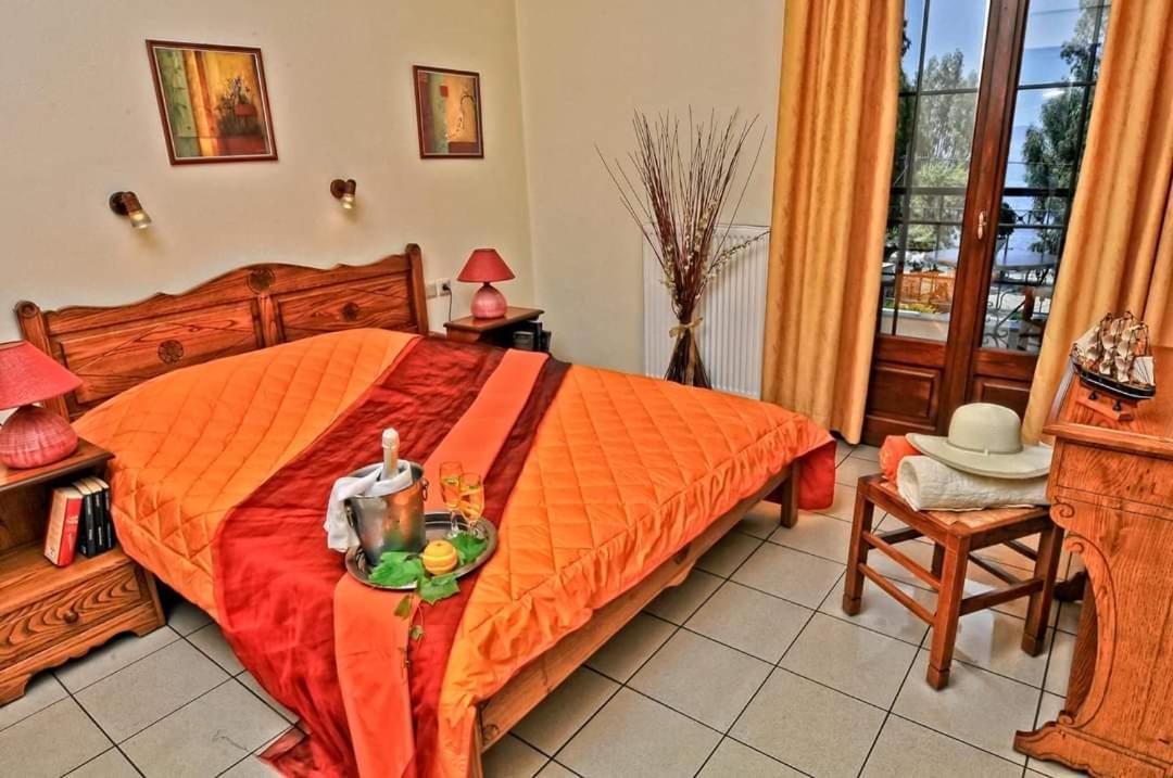 Pegasus Hotel & Coastal Cafe Кала-Нера Екстер'єр фото